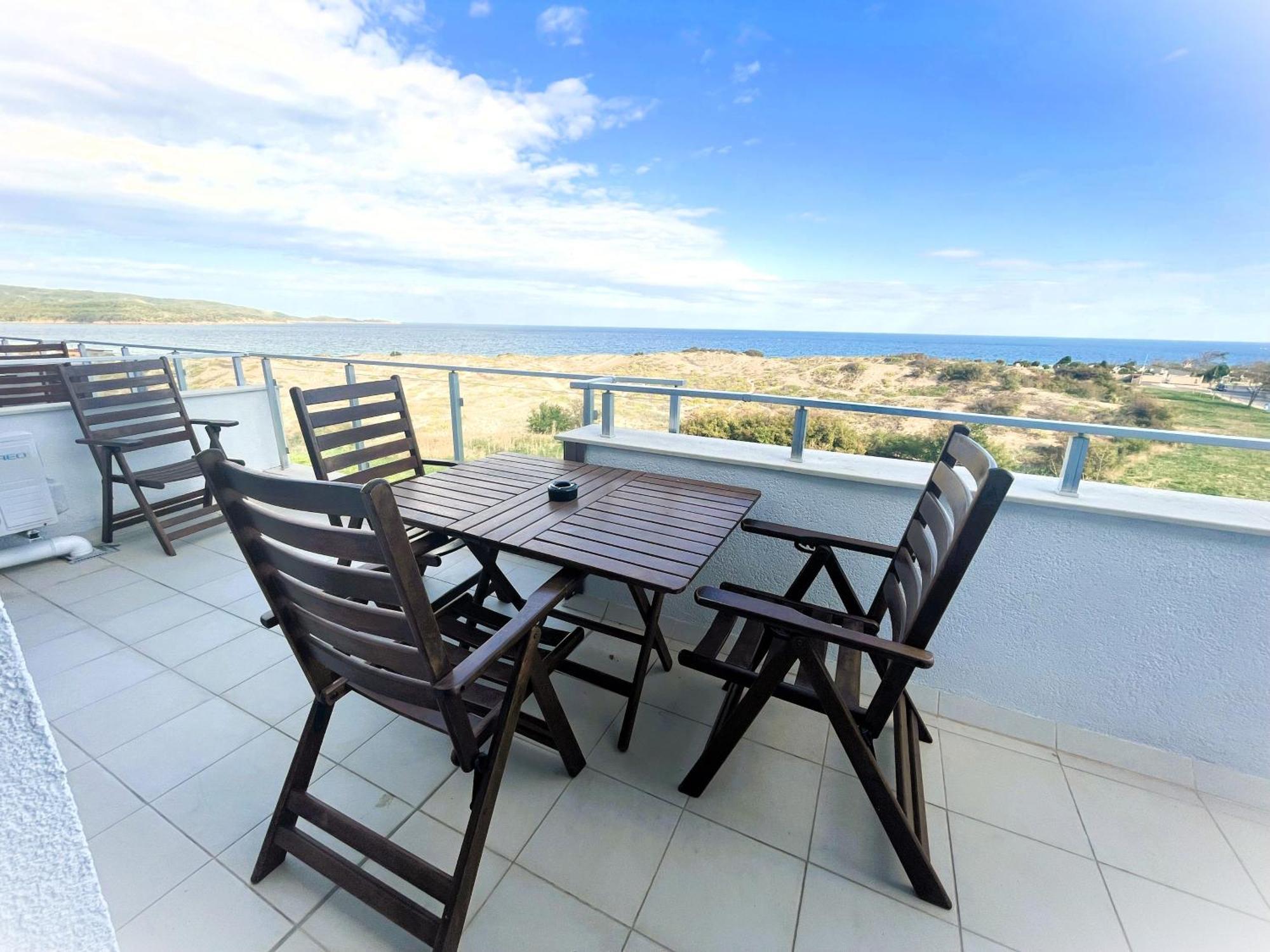 Apart-Hotel Panorama Sea Lux Primorsko Exterior photo
